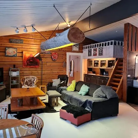 Nauti Luonnon Rauhasta Jataniemen Uittotuvassa. Vakantiehuis Kajaani