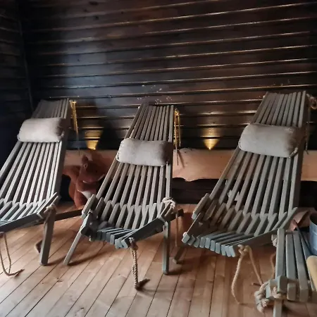 Nauti Luonnon Rauhasta Jataniemen Uittotuvassa. Ferienhaus Kajaani